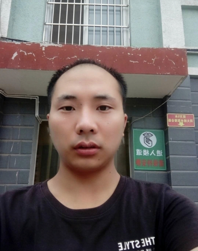 亮亮的第一张照片--金华相亲服务中心