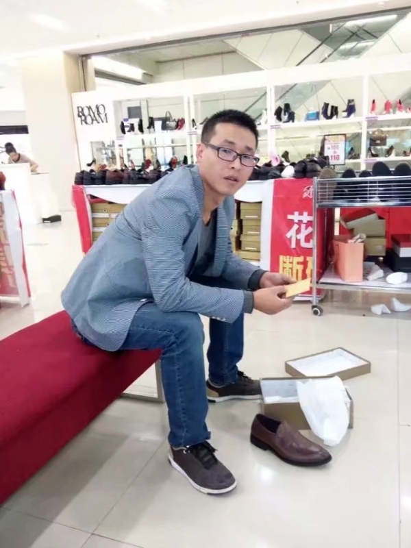 借我你的手的第一张照片--金华相亲服务中心