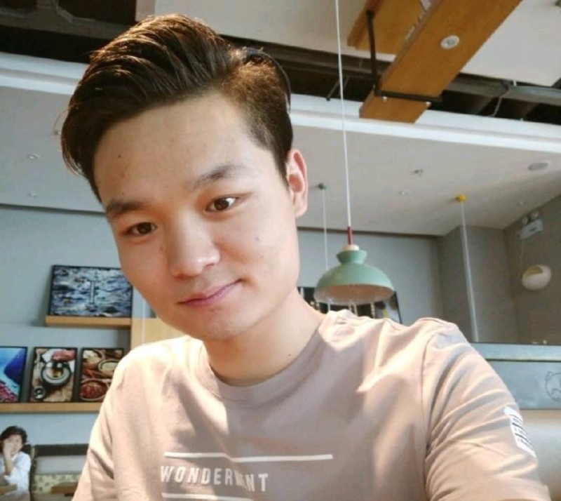 裴海洋的第一张照片--金华相亲服务中心