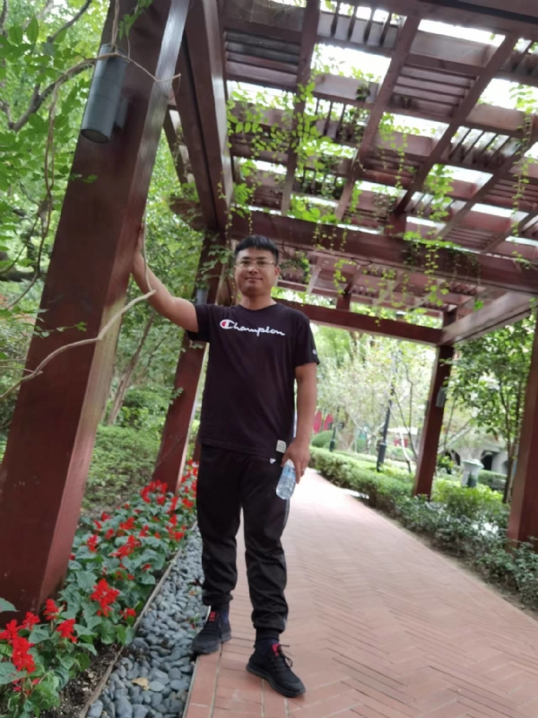 会飞的鱼的第一张照片--金华相亲服务中心