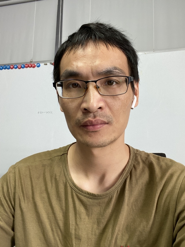 孤独的根号三的第一张照片--金华相亲服务中心