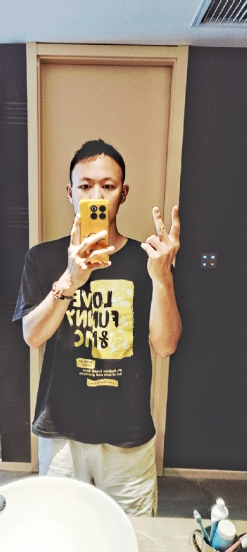 涵涵在的第一张照片--金华相亲服务中心