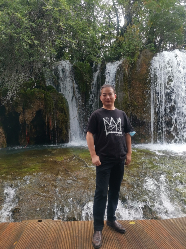 任君君的第一张照片--金华相亲服务中心