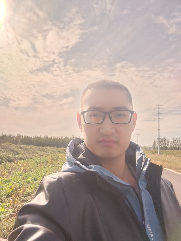 温暖胸膛的第一张照片--金华相亲服务中心