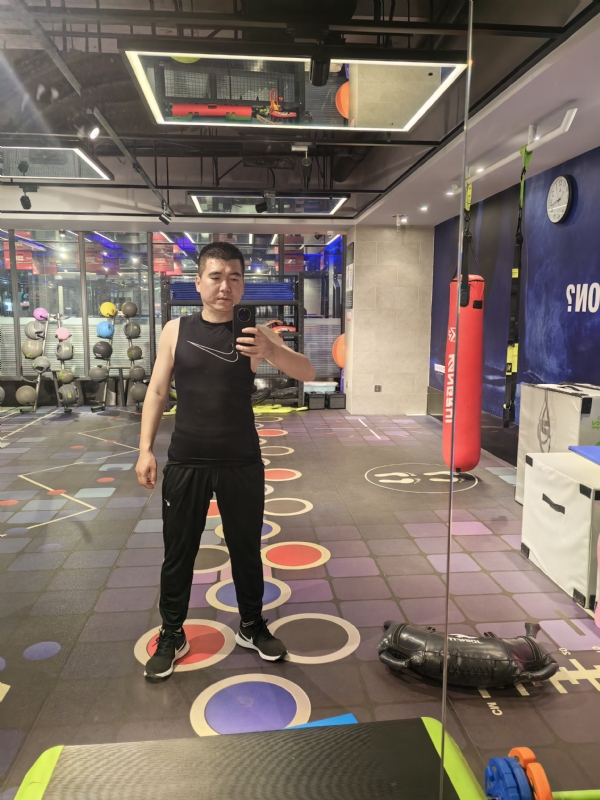 哈哈哈哈哈的第一张照片--金华相亲服务中心