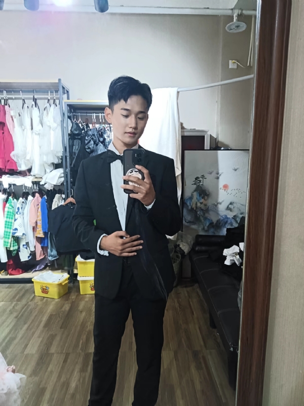 李梓宇的第一张照片--金华相亲服务中心