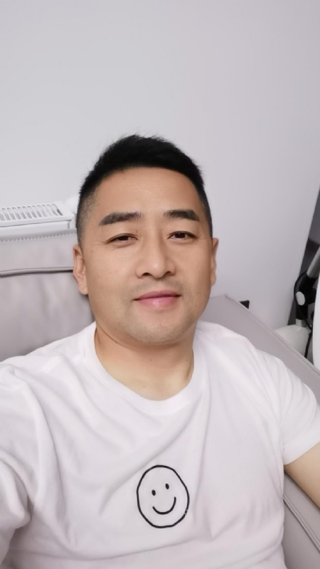 向阳而生的第一张照片--金华相亲服务中心