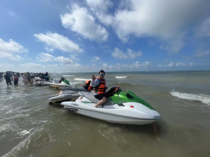 千度D雄的第四张照片--金华相亲服务中心