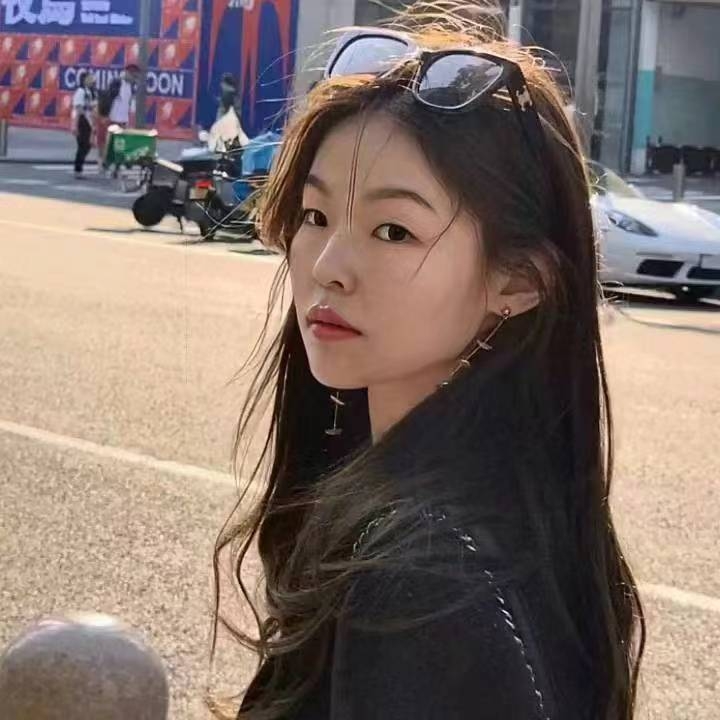 依依姐的第一张照片--金华相亲服务中心