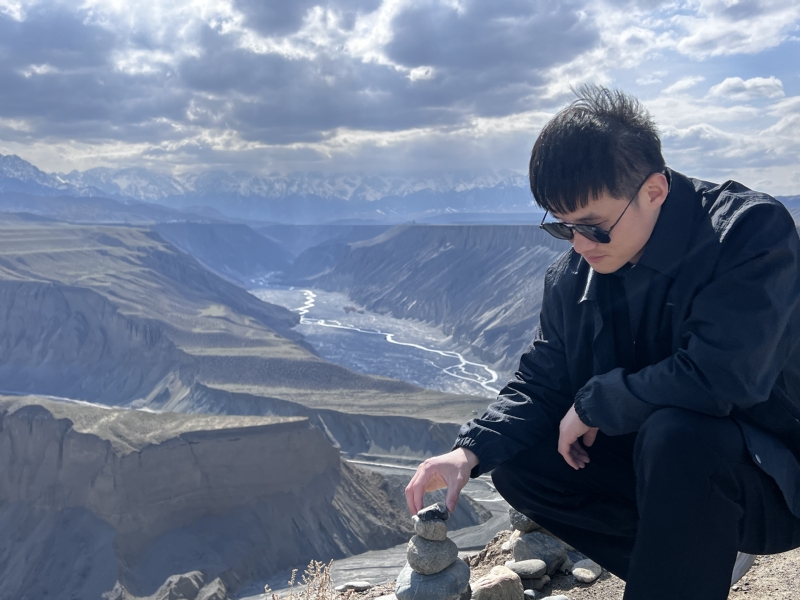 蓦然回首的第一张照片--金华相亲服务中心