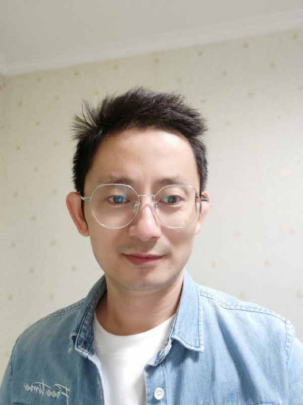 飘逸的第二张照片--金华相亲服务中心