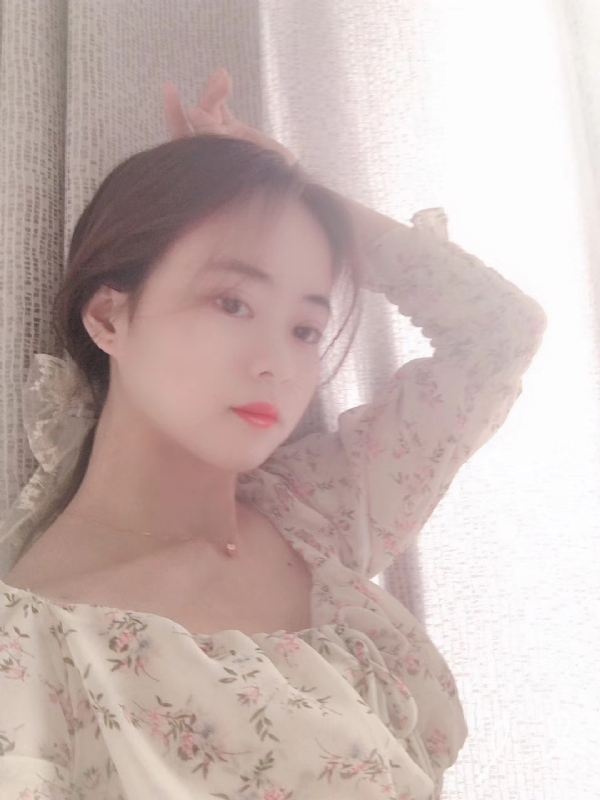 泡芙的第五张照片--金华相亲服务中心