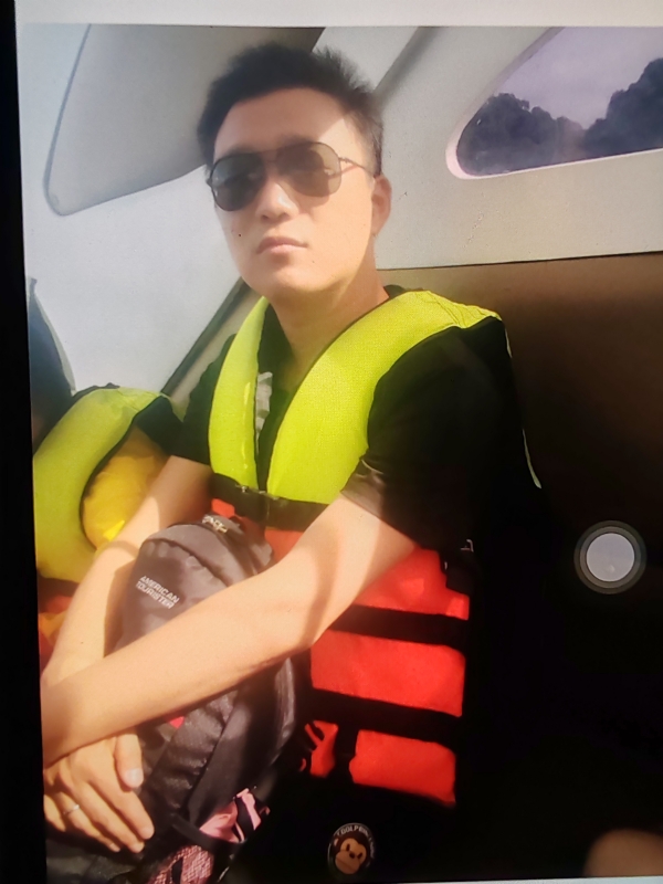 座看烟霞散的第一张照片--金华相亲服务中心