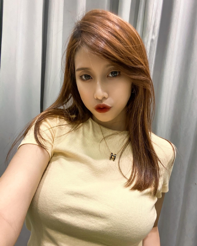 Emily的第一张照片--金华相亲服务中心