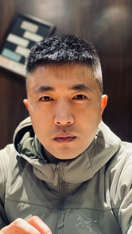 山中何缘的第二张照片--金华相亲服务中心