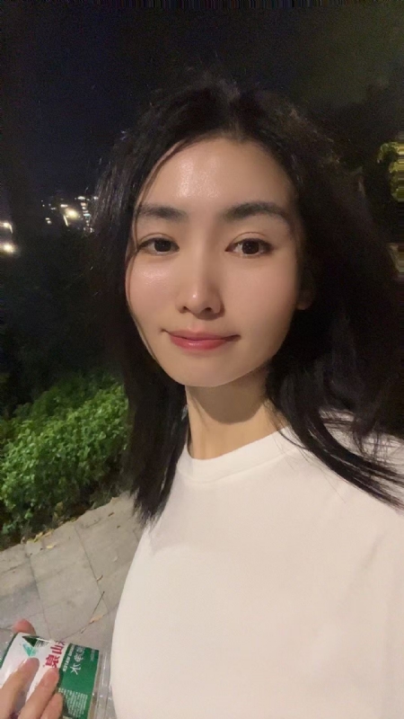 pan的第一张照片--金华相亲服务中心