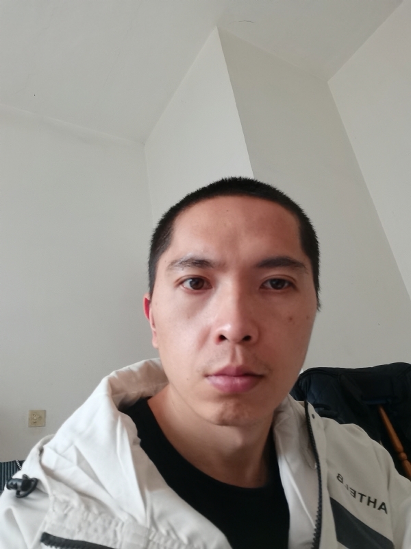 至诚的第一张照片--金华相亲服务中心