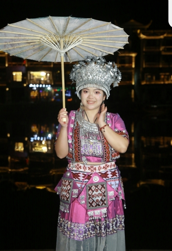 敏兮小沫的第一张照片--金华相亲服务中心