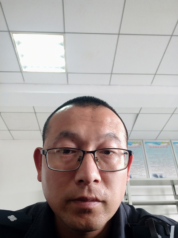 布鲁斯贺的第三张照片--金华相亲服务中心