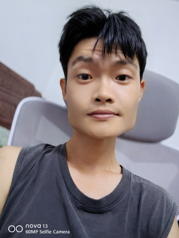 小林的第一张照片--金华相亲服务中心