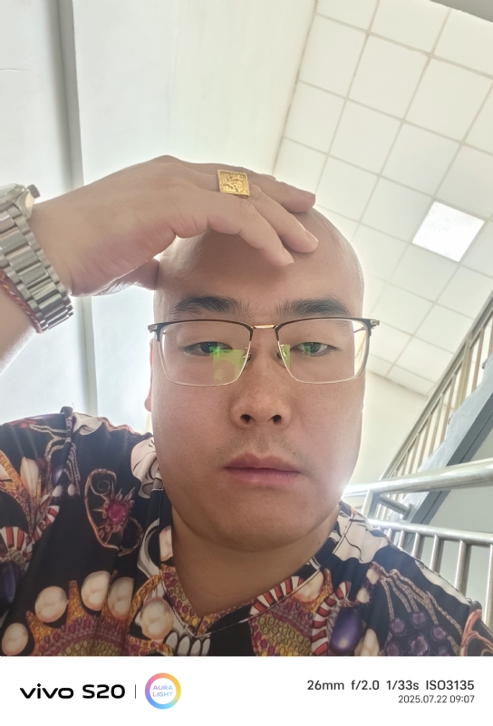 一生诺言的第五张照片--金华相亲服务中心