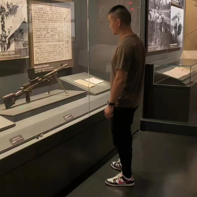 霸气的第一张照片--金华相亲服务中心