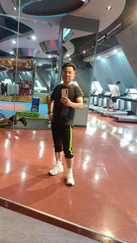 凭水相逢的第一张照片--金华相亲服务中心