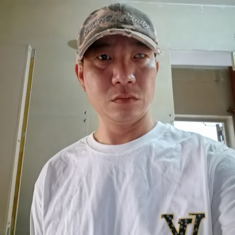 小心做人的第一张照片--金华相亲服务中心