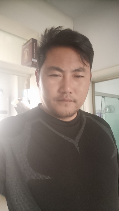 冲出亚马逊的第一张照片--金华相亲服务中心