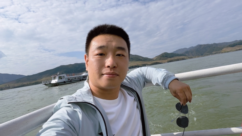 烟花易笑的第四张照片--金华相亲服务中心