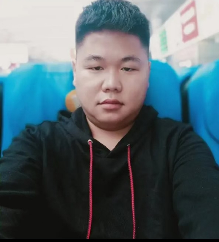 黄斌的第二张照片--金华相亲服务中心