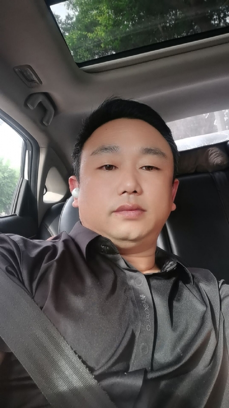 老烽的第一张照片--金华相亲服务中心