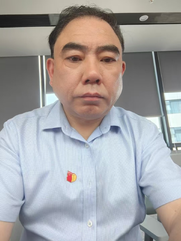 邹先生的第三张照片--金华相亲服务中心