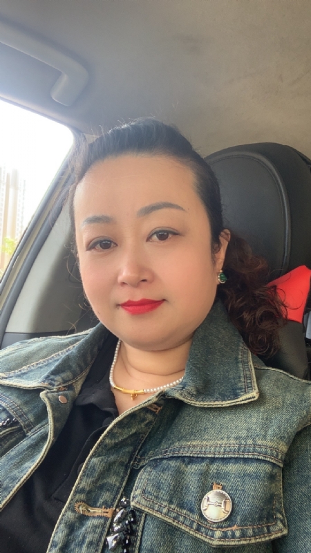 云中的蝶的第一张照片--金华相亲服务中心